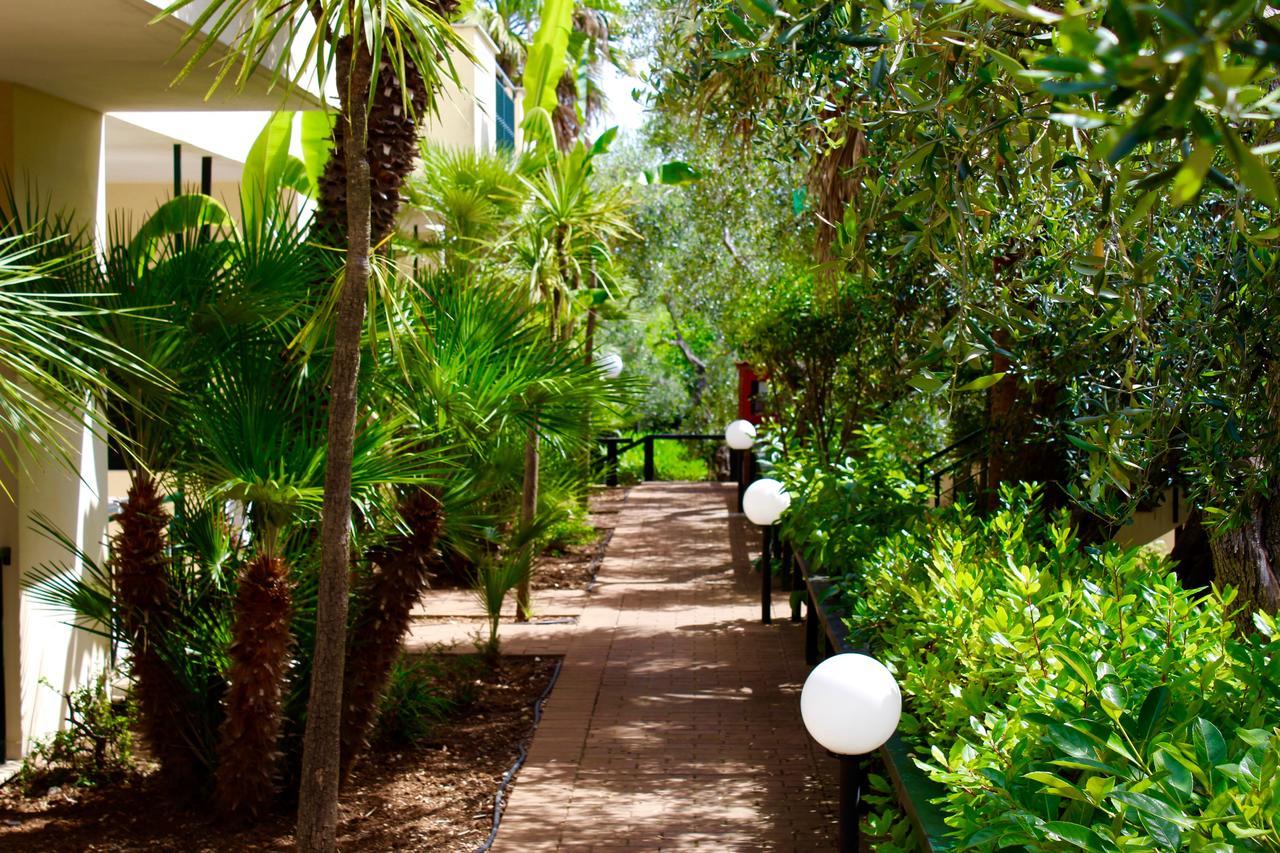 Aparthotel Villaggio Turistico Defensola Vieste