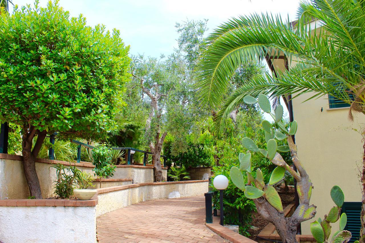 Villaggio Turistico Defensola 3* Vieste
